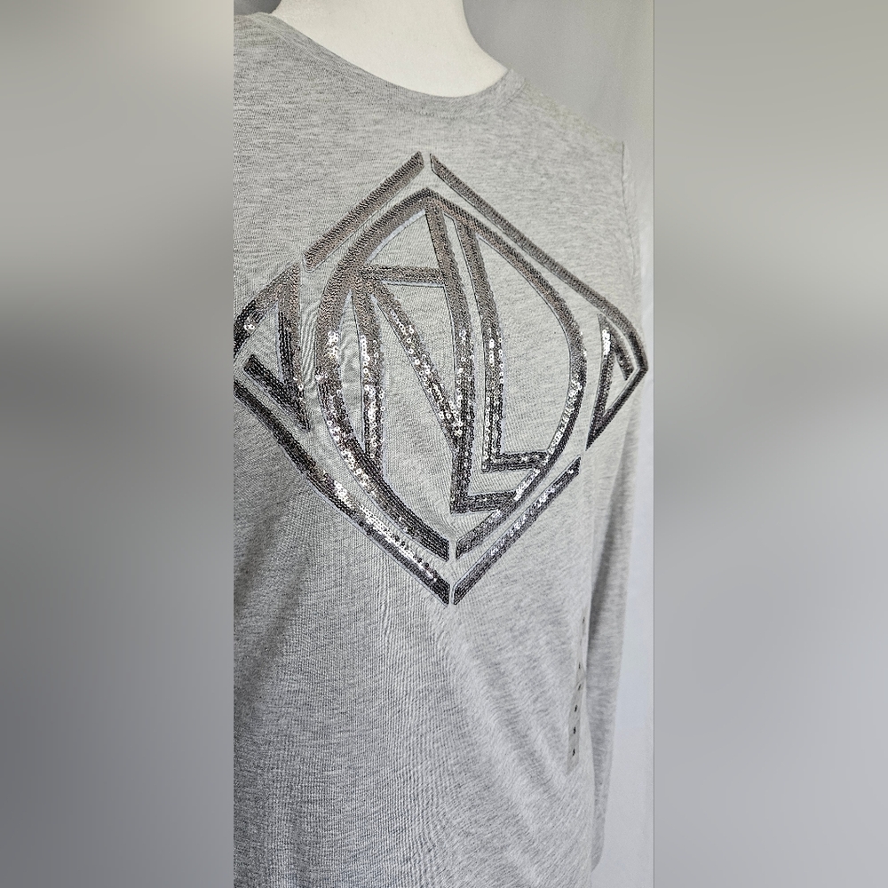 Laure Ralph Lauren Gray Sequin Long Sleeve Tee NWT - Picture 8 of 9